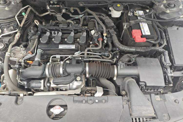 Used Honda Accord 2018 260TURBO Elite Edition China VI Engine Bay