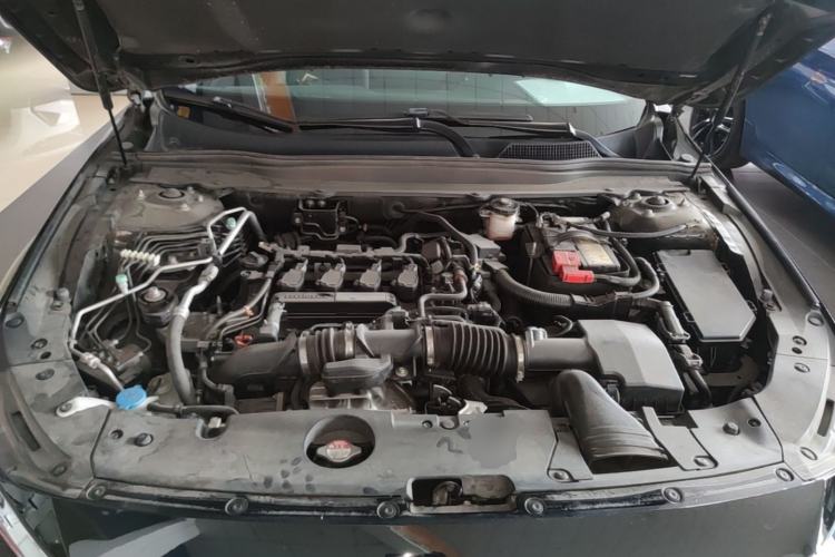 Used Honda Accord 2018 260TURBO Elite Edition China VI Engine Bay