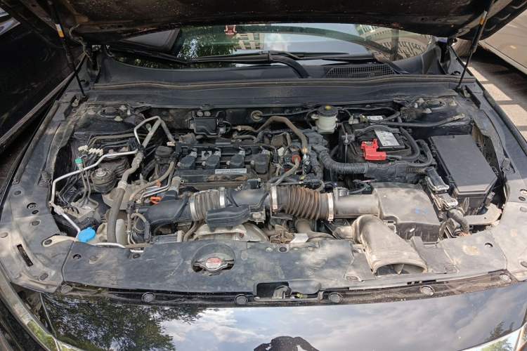 Used Honda Accord 2018 260TURBO Elite Edition China V Engine Bay