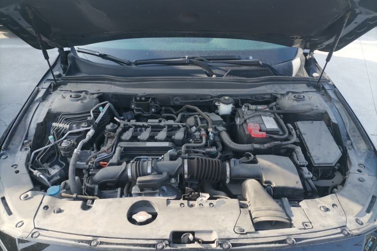 Used Honda Accord 2018 260TURBO Elite Edition China VI Engine Bay