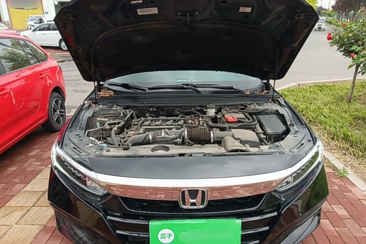 Used Honda Accord 2018 260TURBO Elite Edition China VI Engine Bay