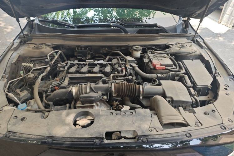 Used Honda Accord 2018 260TURBO Elite Edition China VI Engine Bay