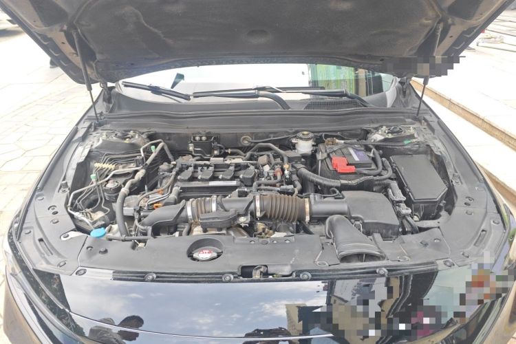 Used Honda Accord 2018 230TURBO Comfort Edition China VI Emission Standard Engine Bay