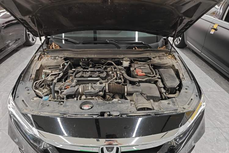 Used Honda Accord 2018 260TURBO Flagship Edition National V Engine Bay