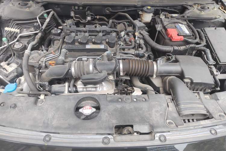 Used Honda Accord 2018 260TURBO Elite Edition China VI Engine Bay