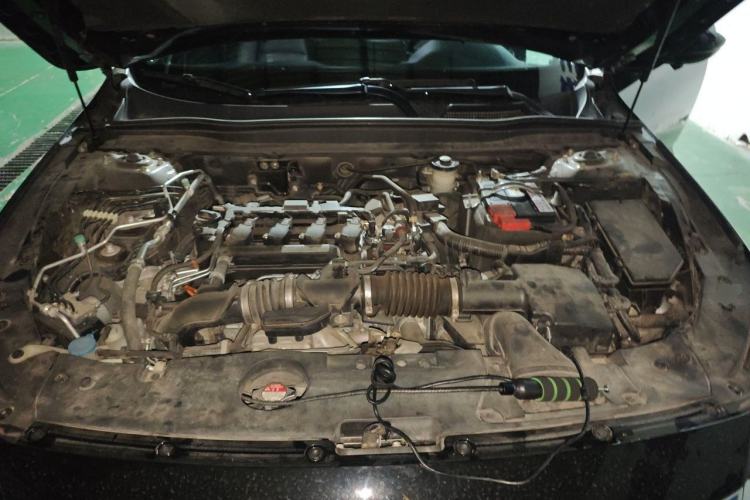 Used Honda Accord 2018 260TURBO Luxury Edition China V Emission Standard Engine Bay