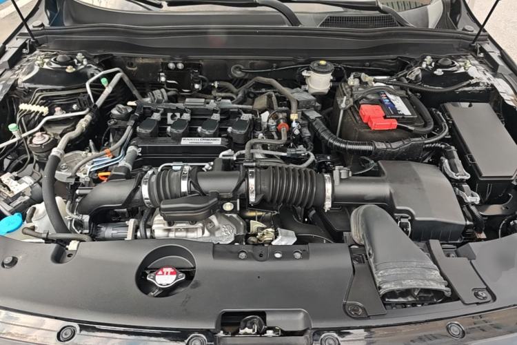 Used Honda Accord 2018 260TURBO Elite Edition China VI Engine Bay
