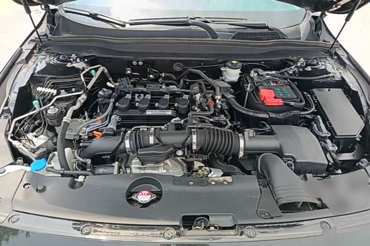 Used Honda Accord 2018 260TURBO Elite Edition China VI Engine Bay