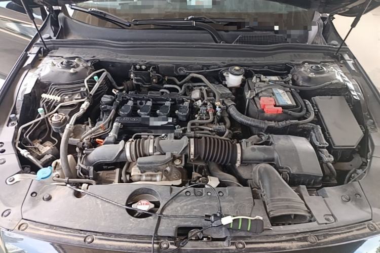 Used Honda Accord 2018 260TURBO Elite Edition China VI Engine Bay