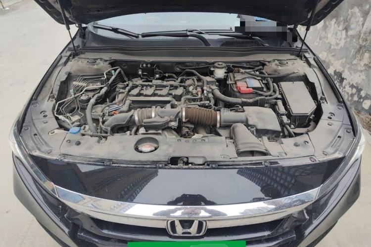 Used Honda Accord 2018 260TURBO Luxury Edition China VI Engine Bay