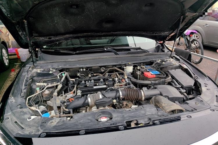 Used Honda Accord 2018 260TURBO Elite Edition China VI Engine Bay