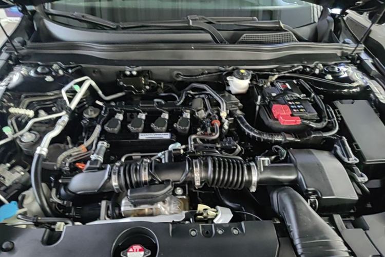 Used Honda Accord 2018 260TURBO Elite Edition China VI Engine Bay
