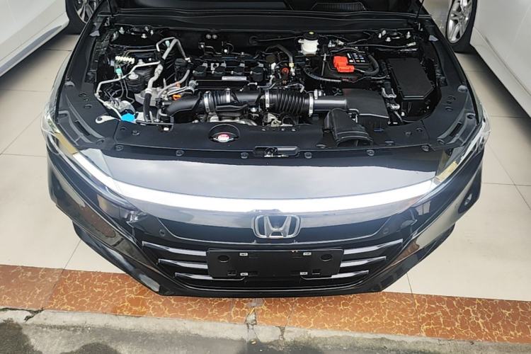 Used Honda Accord 2018 260TURBO Luxury Edition China V Emission Standard Engine Bay