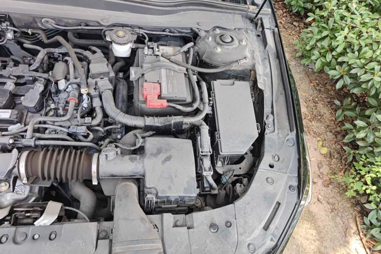 Used Honda Accord 2018 260TURBO Elite Edition China VI Engine Bay Left