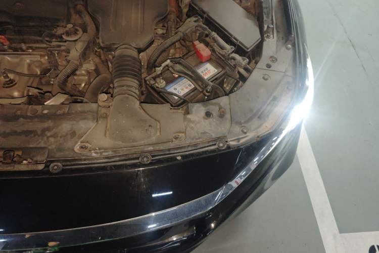 Used Honda Accord 2018 Rui Hybrid 2.0L Rui Ling Edition China VI Engine Bay Left