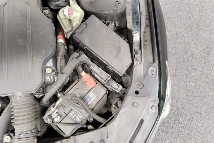 Used Honda Accord 2018 Rui·Hybrid 2.0L Rui Ku Edition China VI Engine Bay Left