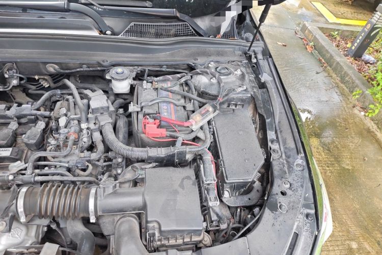 Used Honda Accord 2018 260TURBO Elite Edition China VI Engine Bay Left