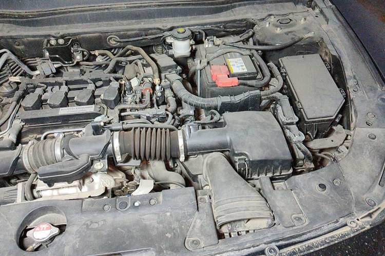 Used Honda Accord 2018 260TURBO Elite Edition China VI Engine Bay Left