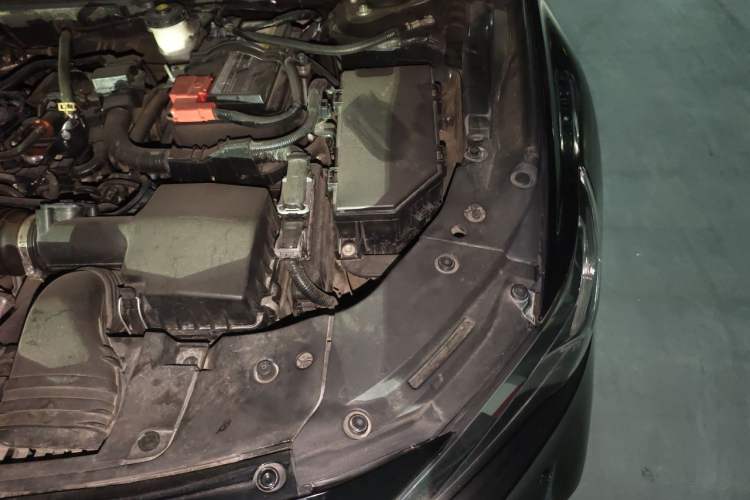 Used Honda Accord 2018 260TURBO Elite Edition China VI Engine Bay Left
