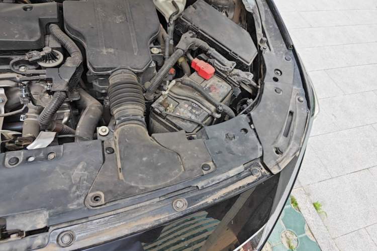 Used Honda Accord 2018 Rui·Hybrid 2.0L Rui Zhi Edition China VI Engine Bay Left