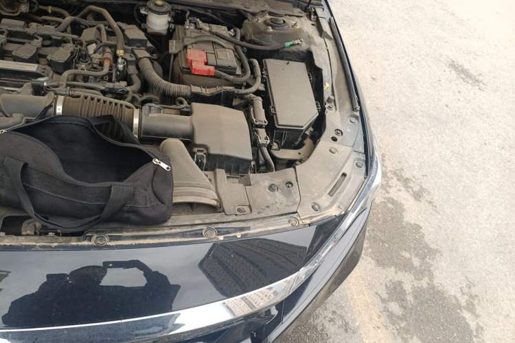 Used Honda Accord 2018 230TURBO Comfort Edition China VI Emission Standard Engine Bay Left