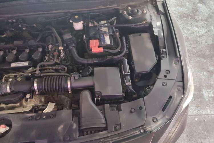 Used Honda Accord 2018 260TURBO Luxury Edition China VI Engine Bay Left