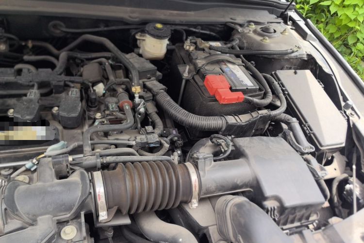 Used Honda Accord 2018 260TURBO Elite Edition China VI Engine Bay Left