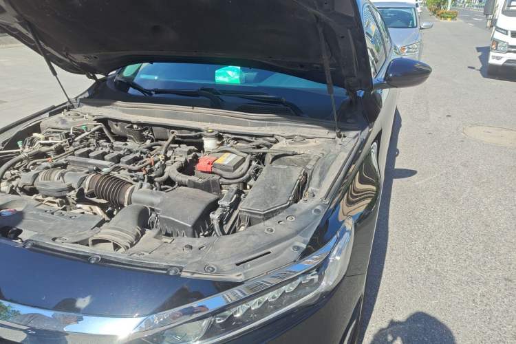 Used Honda Accord 2018 260TURBO Luxury Edition China VI Engine Bay Left