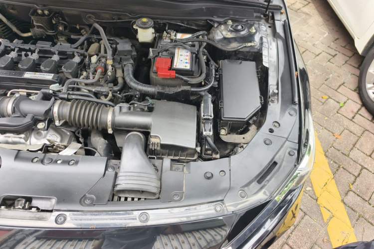 Used Honda Accord 2018 260TURBO Luxury Edition China V Emission Standard Engine Bay Left