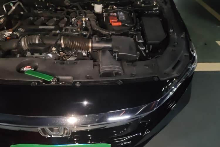 Used Honda Accord 2018 260TURBO Luxury Edition China VI Engine Bay Left