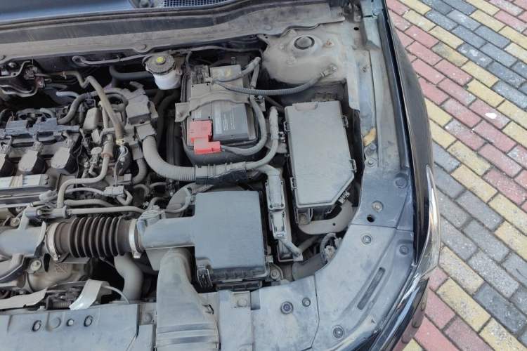 Used Honda Accord 2018 260TURBO Luxury Edition China VI Engine Bay Left