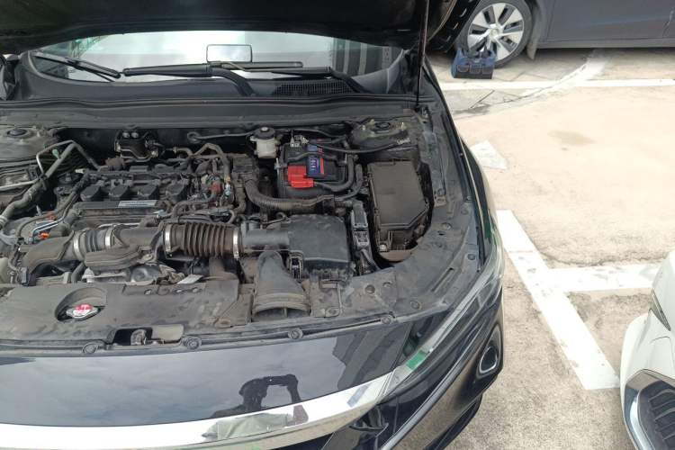 Used Honda Accord 2018 260TURBO Elite Edition China VI Engine Bay Left