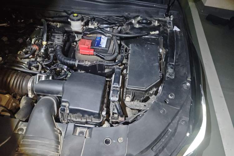 Used Honda Accord 2018 260TURBO Elite Edition China VI Engine Bay Left