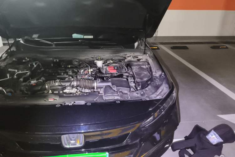 Used Honda Accord 2018 260TURBO Luxury Edition China VI Engine Bay Left