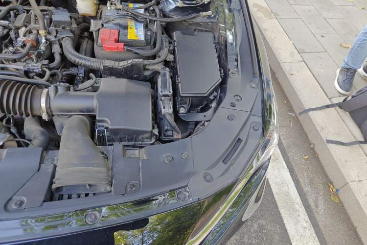 Used Honda Accord 2018 260TURBO Elite Edition China VI Engine Bay Left