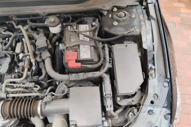 Used Honda Accord 2018 260TURBO Elite Edition China VI Engine Bay Left