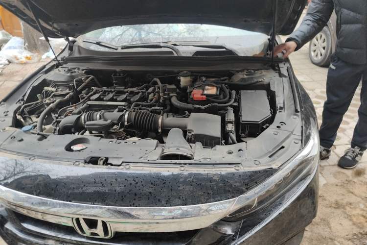 Used Honda Accord 2018 260TURBO Elite Edition China VI Engine Bay Left