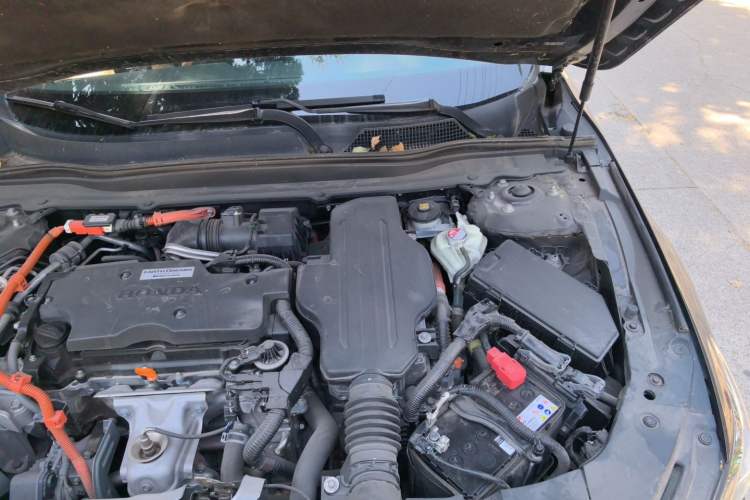 Used Honda Accord 2018 Rui·Hybrid 2.0L Rui Zhi Edition China VI Engine Bay Left