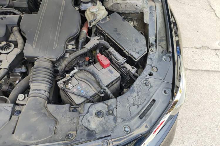 Used Honda Accord 2018 Rui·Hybrid 2.0L Rui Zhi Edition China VI Engine Bay Left
