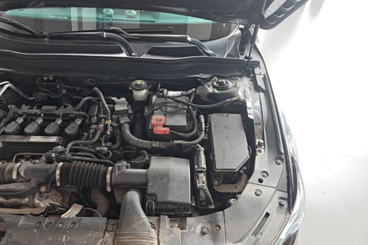 Used Honda Accord 2018 260TURBO Elite Edition China VI Engine Bay Left
