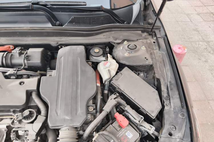 Used Honda Accord 2018 Rui Hybrid 2.0L Rui Zun Edition China V Engine Bay Left