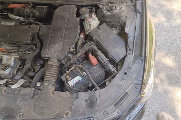 Used Honda Accord 2018 Rui·Hybrid 2.0L Rui Zhi Edition China VI Engine Bay Left