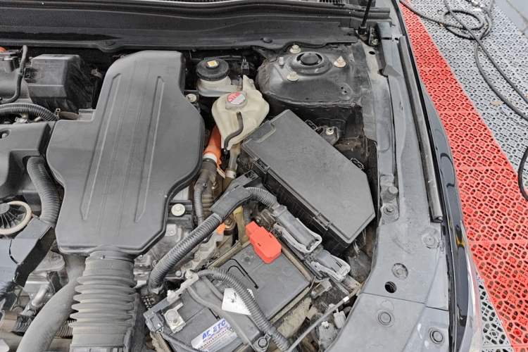 Used Honda Accord 2018 Rui Hybrid 2.0L Rui Ling Version China V Engine Bay Left