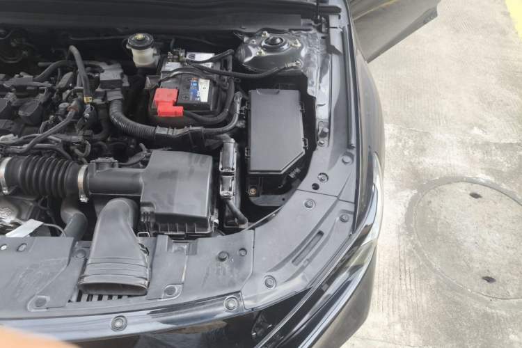 Used Honda Accord 2018 260TURBO Luxury Edition China V Emission Standard Engine Bay Left