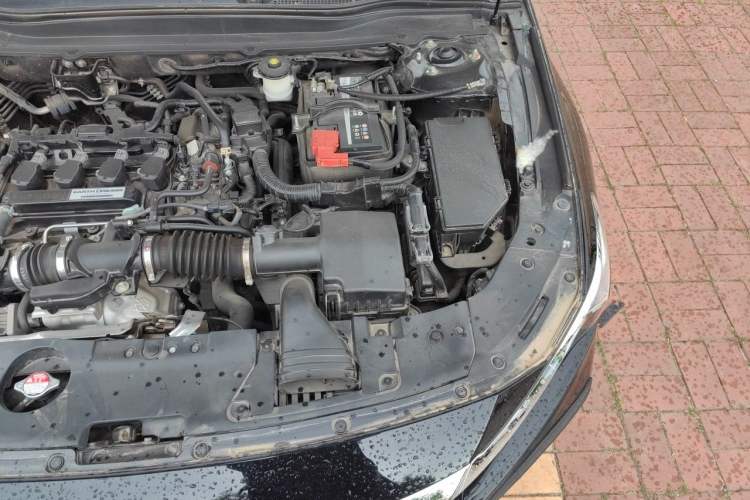 Used Honda Accord 2018 260TURBO Luxury Edition China V Emission Standard Engine Bay Left