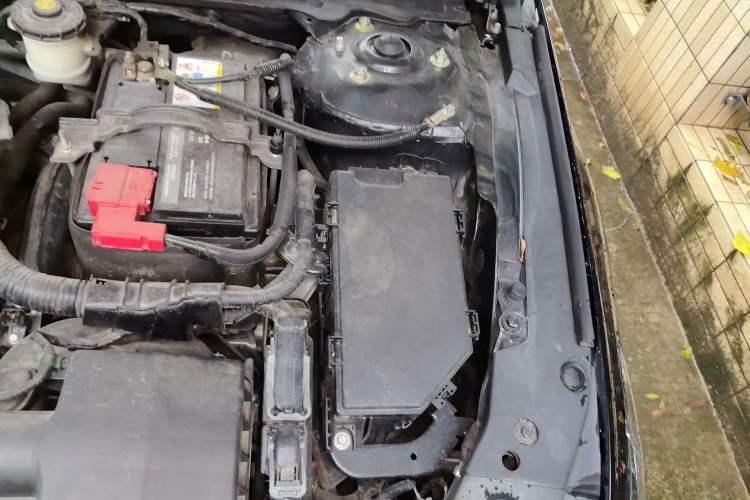 Used Honda Accord 2018 260TURBO Elite Edition China VI Engine Bay Left