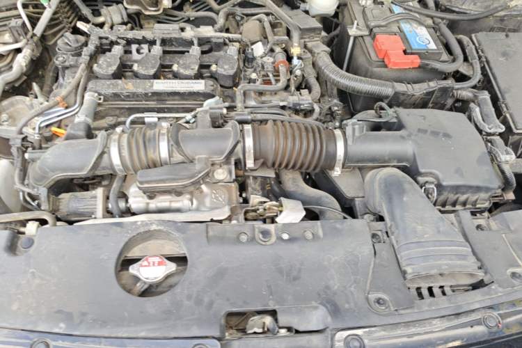 Used Honda Accord 2018 260TURBO Elite Edition China VI Engine Bay