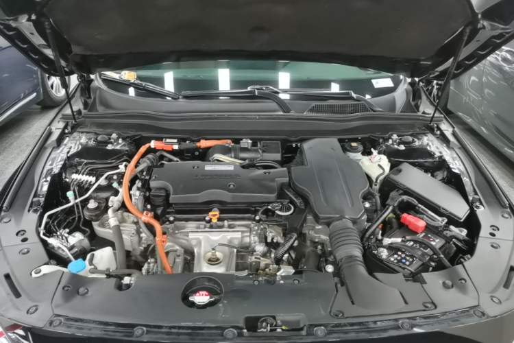 Used Honda Accord 2018 Rui Hybrid 2.0L Rui Ling Edition China VI Engine Bay