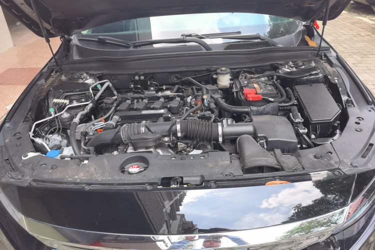 Used Honda Accord 2018 260TURBO Elite Edition China V Engine Bay