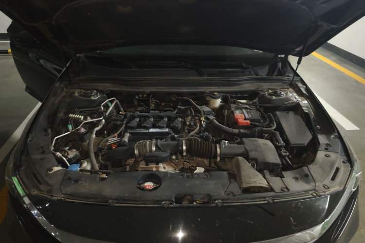 Used Honda Accord 2018 260TURBO Elite Edition China V Engine Bay